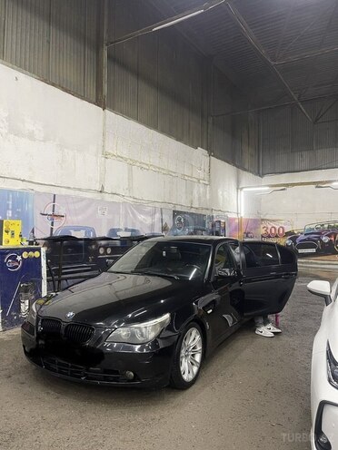 BMW 530-1