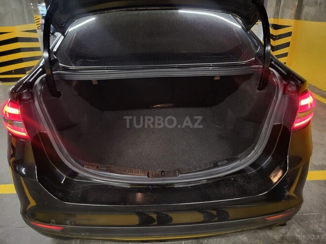 Ford Fusion (North America)-5