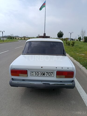 LADA (VAZ) 2107-2