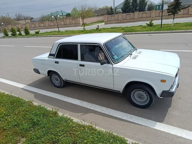 LADA (VAZ) 2107-3