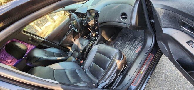 Chevrolet Cruze-13