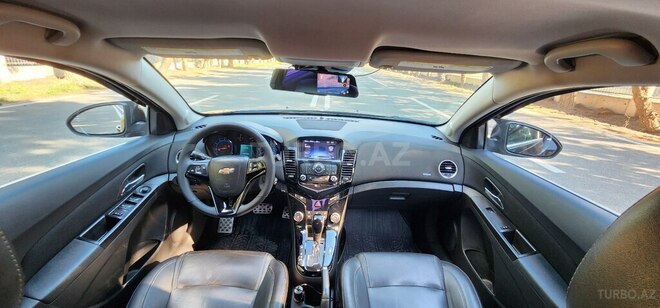 Chevrolet Cruze-10