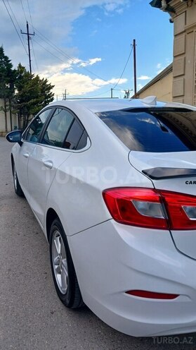 Chevrolet Cruze-12