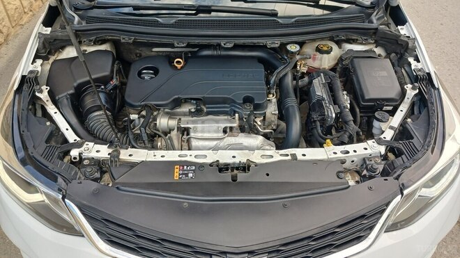 Chevrolet Cruze-8