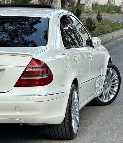 Mercedes E 240-14