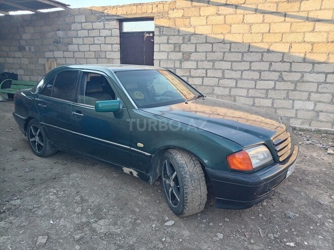 Mercedes C 180-4