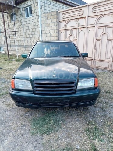 Mercedes C 180-1
