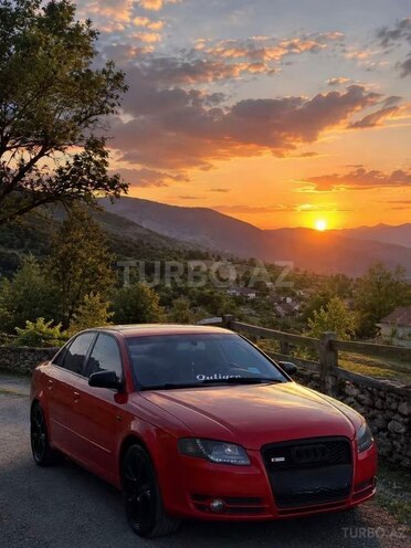 Audi A4-5