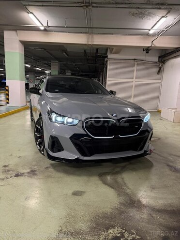 BMW 520-2