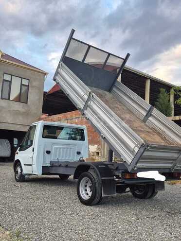 Ford Transit-7