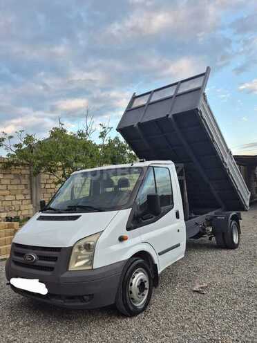 Ford Transit-2