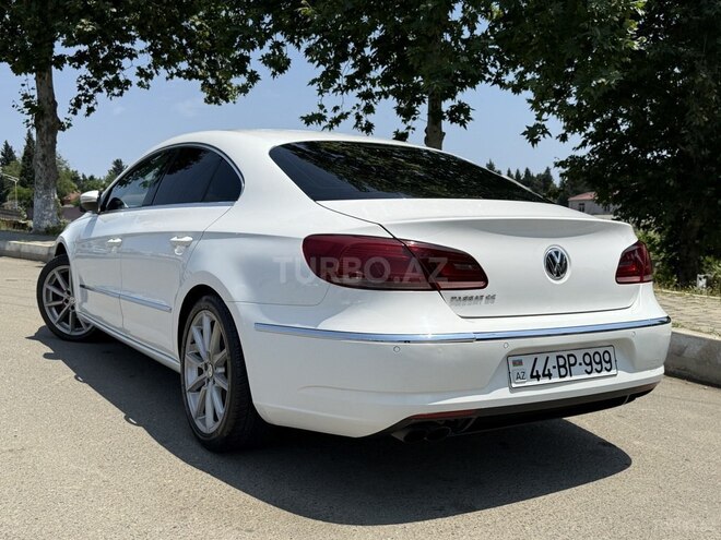 Volkswagen Passat CC-14