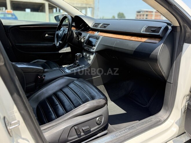 Volkswagen Passat CC-15