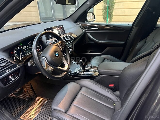 BMW X3-7