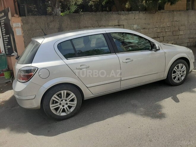Opel Astra-3