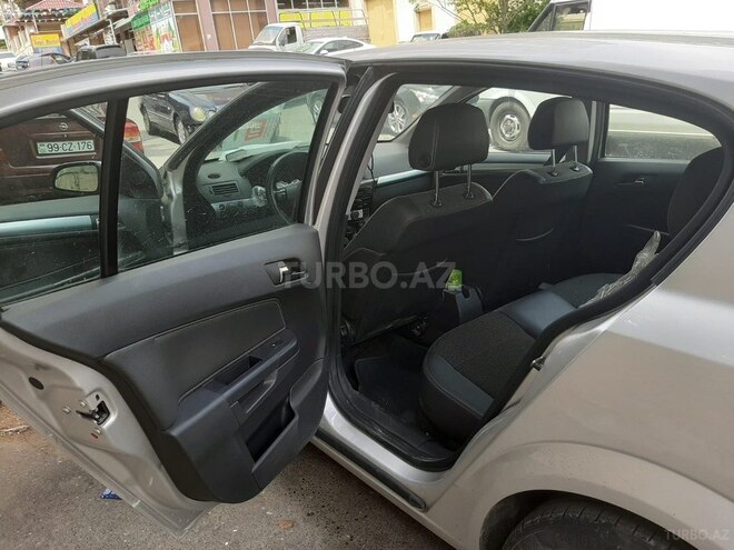 Opel Astra-9