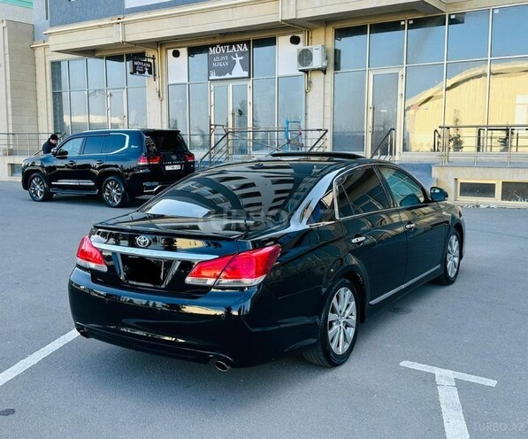 Toyota Avalon-4
