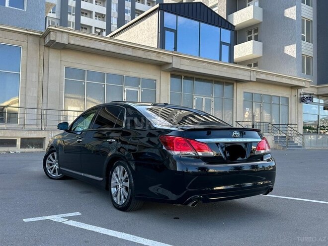 Toyota Avalon-3