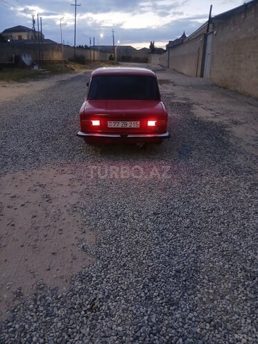 LADA (VAZ) 21011-2
