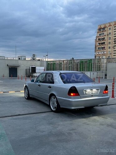 Mercedes C 220-4
