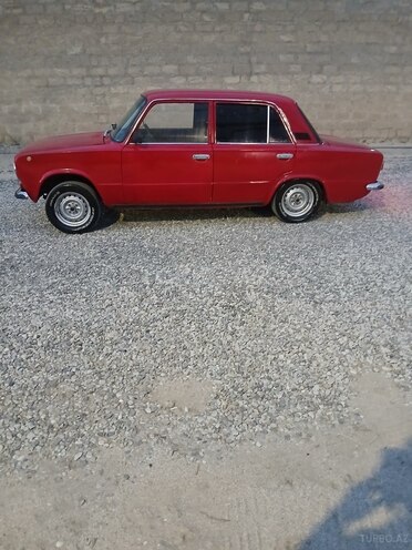 LADA (VAZ) 21011-4