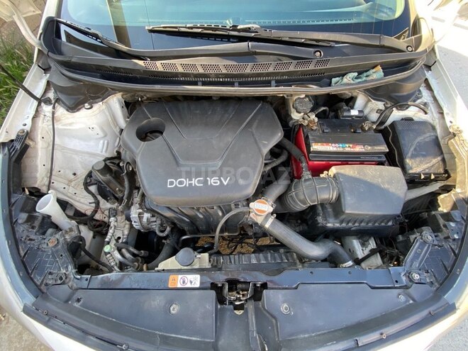 Kia Cerato-9