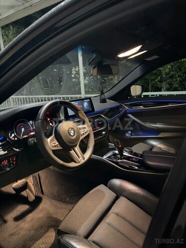 BMW 520-10