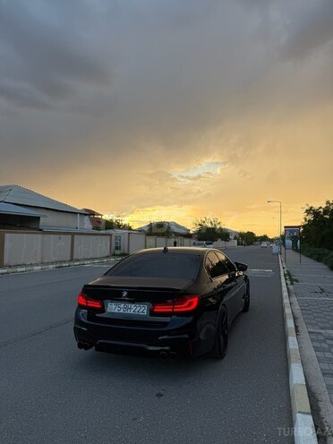BMW 520-9