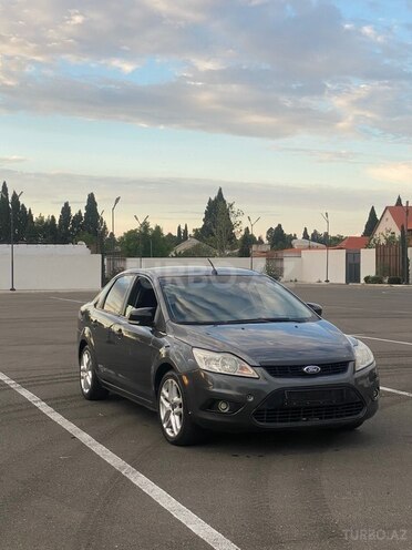 Ford Focus-6