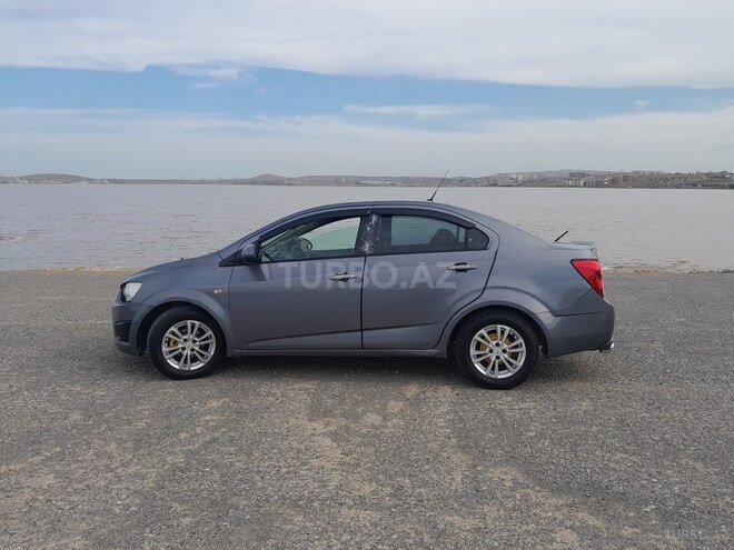 Chevrolet Aveo-2