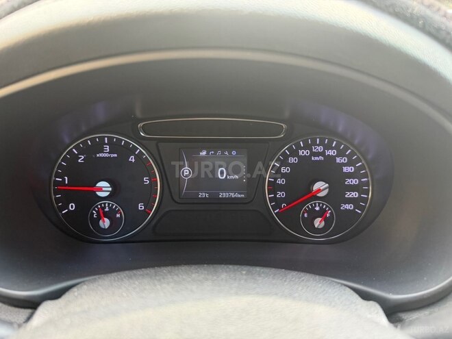 Kia Sorento-9