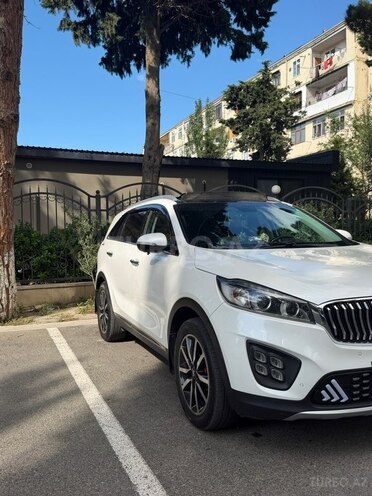 Kia Sorento-4