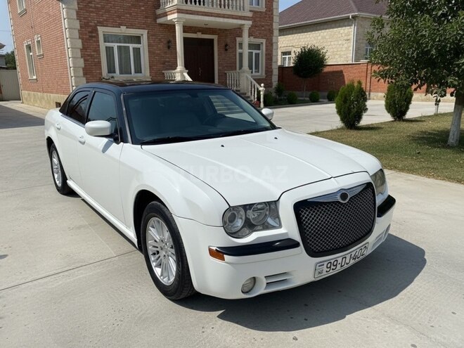 Chrysler 300C-3