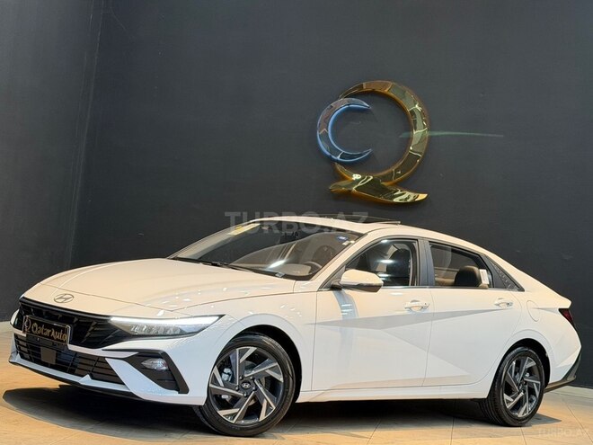 Hyundai Elantra-2