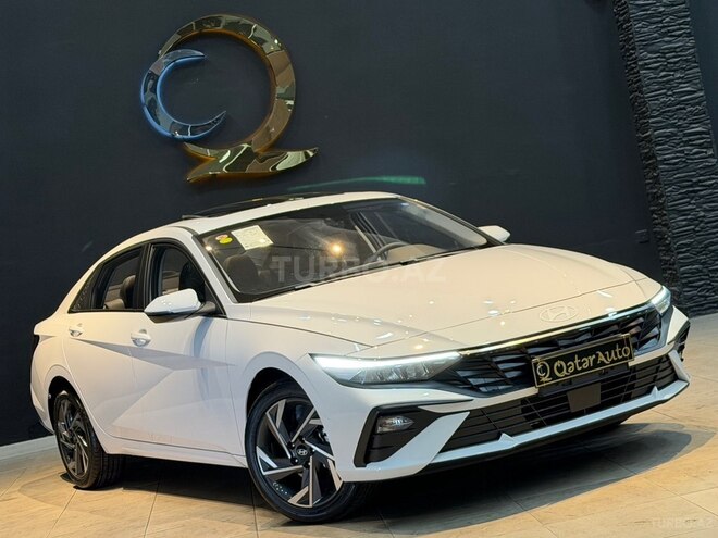 Hyundai Elantra-1