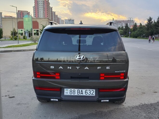 Hyundai Santa Fe-5