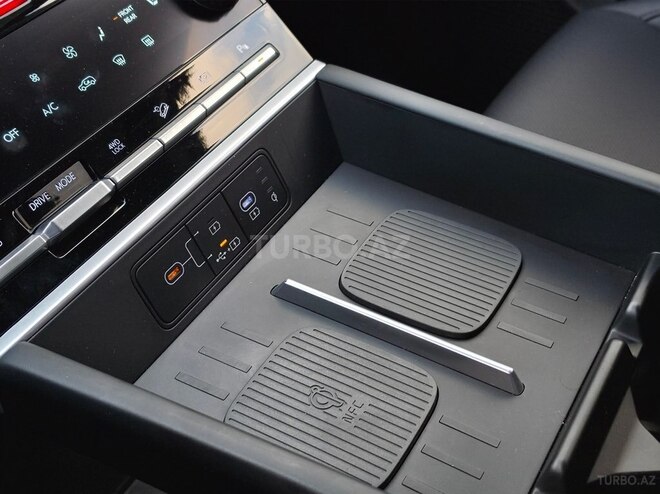 Hyundai Santa Fe-11
