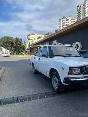 LADA (VAZ) 2107-11