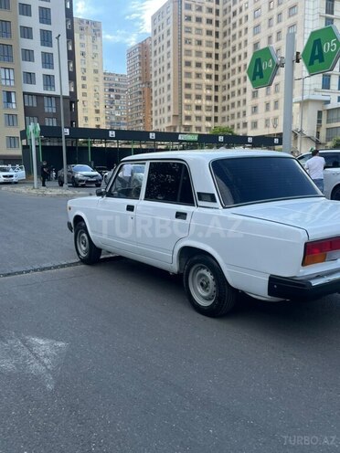 LADA (VAZ) 2107-17