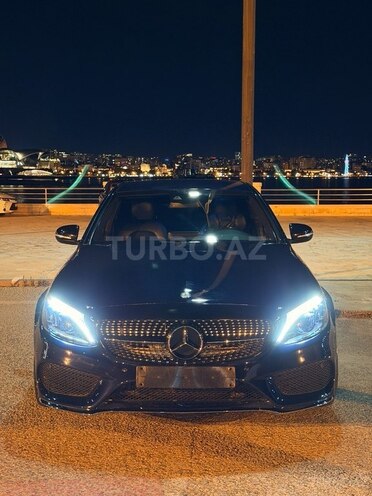 Mercedes C 300 4MATIC-1