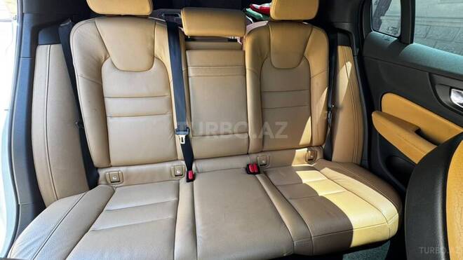 Volvo S60-15