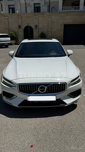 Volvo S60-2