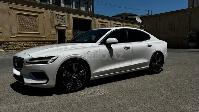 Volvo S60-7