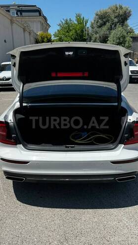 Volvo S60-17