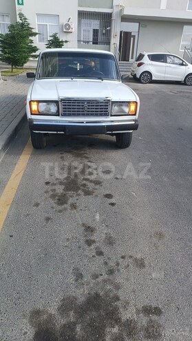 LADA (VAZ) 2107-1