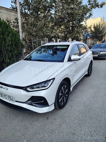 BYD e2-8