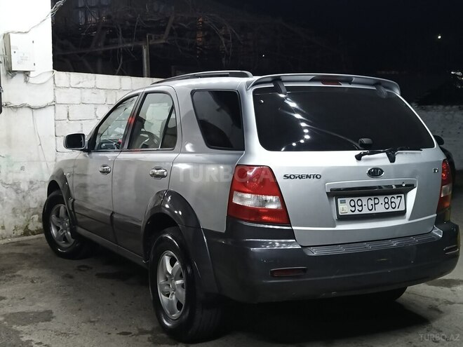 Kia Sorento-2
