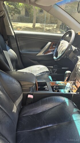 Toyota Camry-8