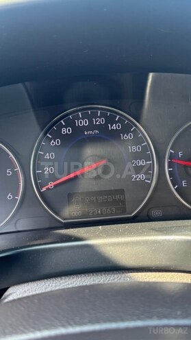 Hyundai Santa Fe-4