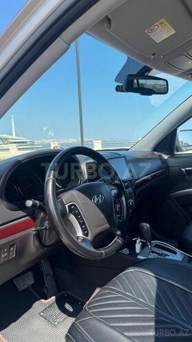 Hyundai Santa Fe-3
